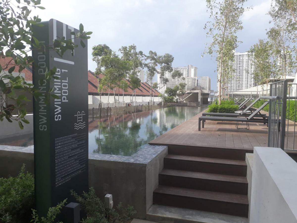 Mufasa Suites At Tamarind Suites With Wifi Netflix Coway Level 8 사이버자야 외부 사진