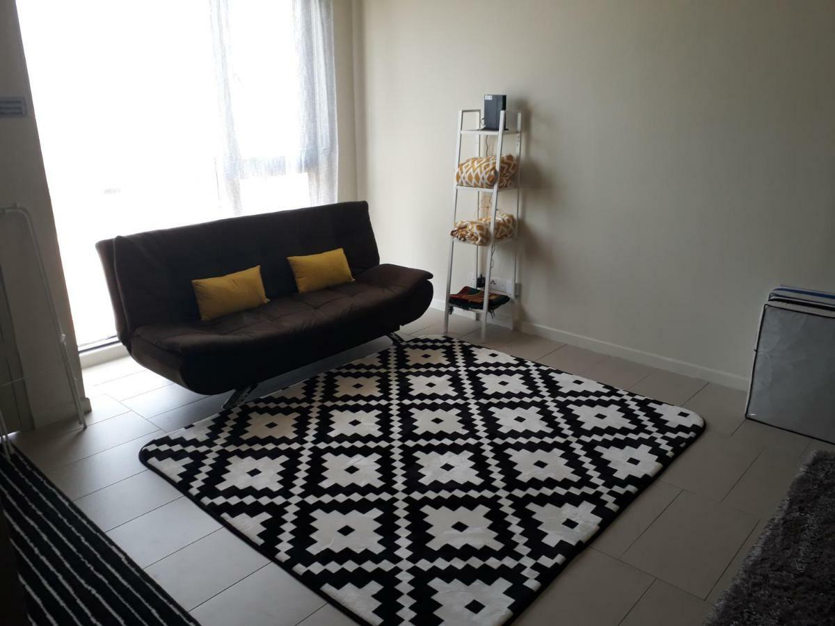 Mufasa Suites At Tamarind Suites With Wifi Netflix Coway Level 8 사이버자야 외부 사진