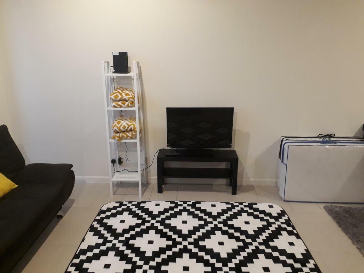 Mufasa Suites At Tamarind Suites With Wifi Netflix Coway Level 8 사이버자야 외부 사진